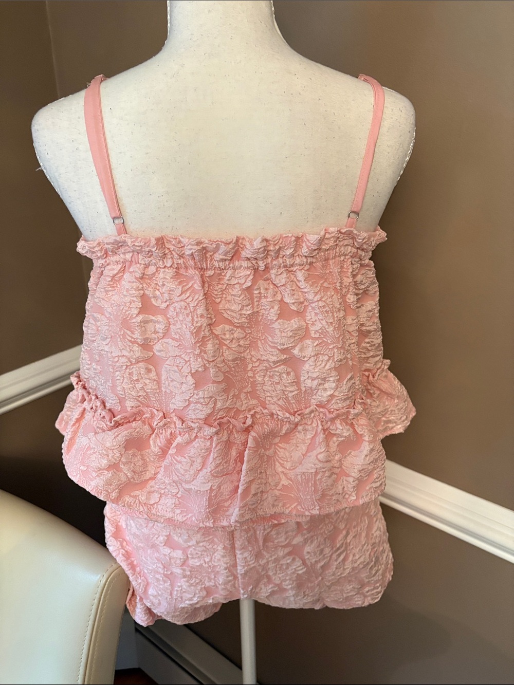 Women's Pink Ruffled Lace Set - Picture 5 of 8